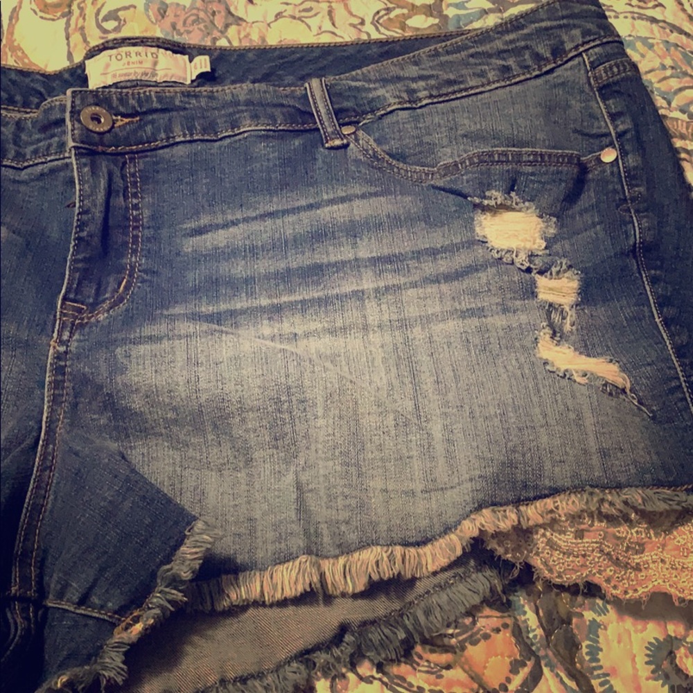 Torrid Jean shorts NWOT.